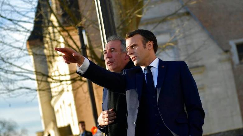 Παραιτήθηκε ο Μπαϊρού: Το αδιέξοδο Μακρόν και η αναζήτηση νέου πρωθυπουργού