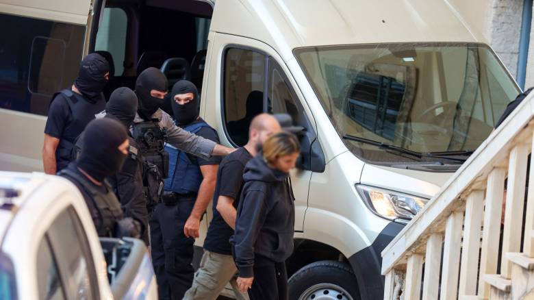 Δεσμεύονται λογαριασμοί και περιουσιακά στοιχεία των μελών της μαφίας της Κρήτης