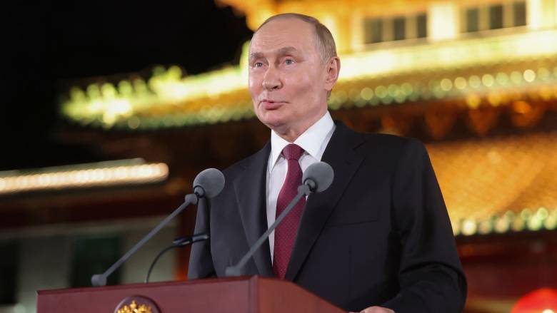 Πούτιν: «Είμαι πρόθυμος να συναντήσω τον Ζελένσκι στη Μόσχα» - Απαράδεκτη πρόταση λέει το Κίεβο