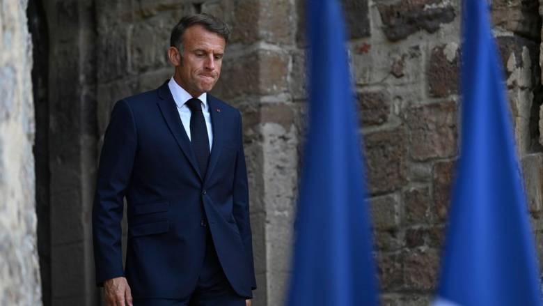 Γιατί ούτε ένας πέμπτος πρωθυπουργός δεν θα μπορέσει να «σώσει» τον Μακρόν