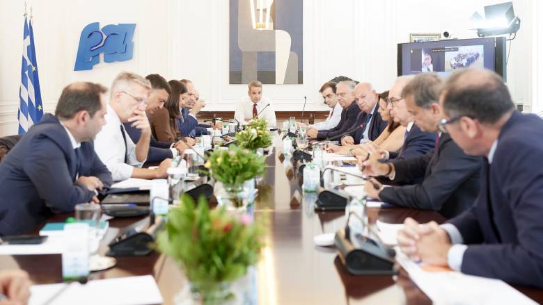 Μητσοτάκης: Εξαγωγές και υπηρεσίες στα 100 δισ. - Οι 5 άξονες της Εθνικής Στρατηγικής Εξωστρέφειας