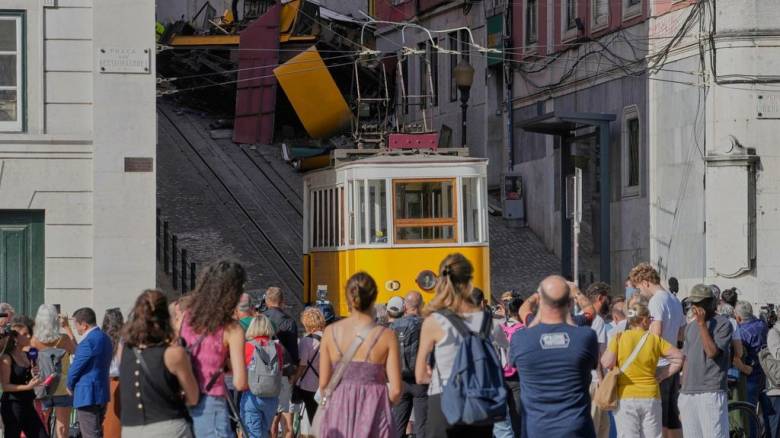 Δυστύχημα στην Πορτογαλία: Τουρίστες από 10 χώρες οι τραυματίες του μοιραίου τελεφερίκ