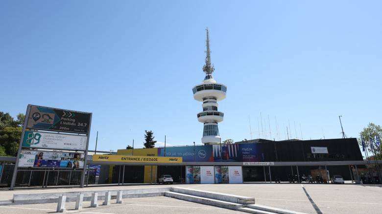 89η ΔΕΘ: Το καλάθι του πρωθυπουργού και τα πυρά της αντιπολίτευσης