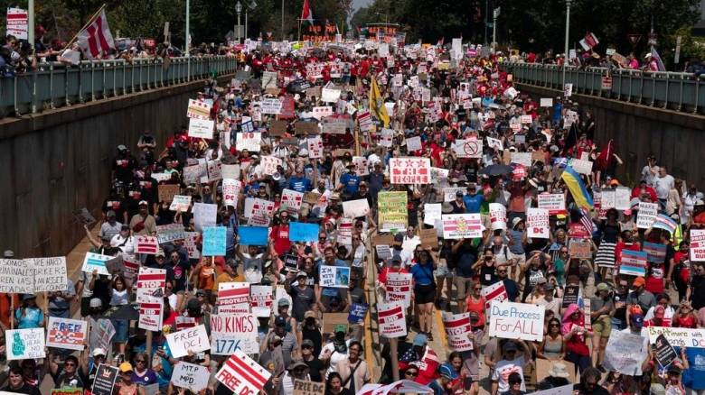 ΗΠΑ: Διαδήλωση στην Ουάσινγκτον - Ζητούν απόσυρση της Εθνοφρουράς από τους δρόμους
