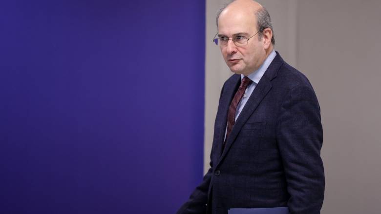 Χατζηδάκης: Δέκα διαφορετικές παρεμβάσεις που αυξάνουν το διαθέσιμο εισόδημα