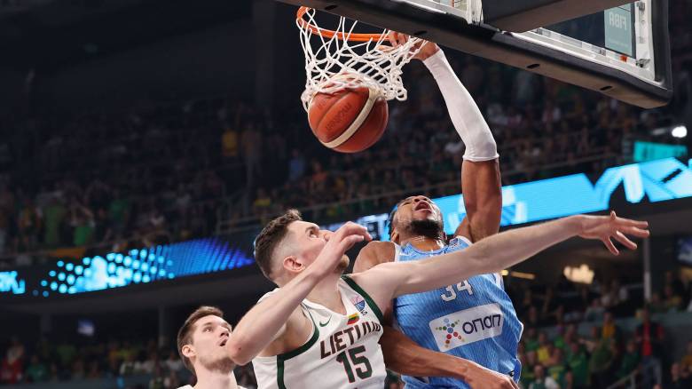 Eurobasket 2025: «Kόκκινο» χτύπησε η τηλεθέαση - Η Εθνική Ομάδα κέρδισε και το τηλεοπτικό κοινό