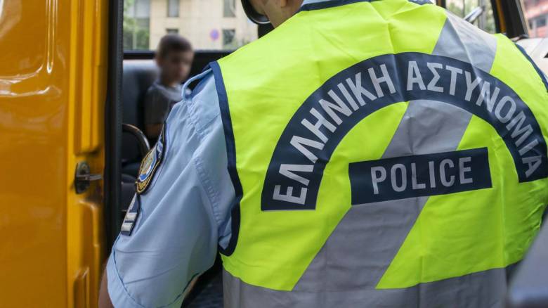 Καραμπόλα τριών οχημάτων στην Αττική Οδό - Καθυστερήσεις μισής ώρας