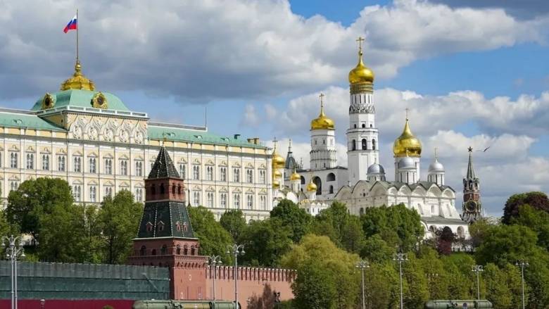 «Τίποτα νέο» λέει το Κρεμλίνο για τις κατηγορίες της Πολωνίας περί drones στον εναέριο χώρο της