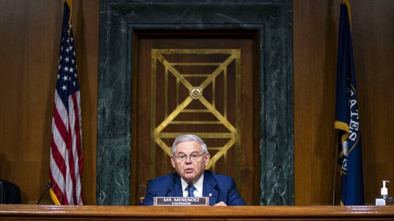 ΗΠΑ: Ποινή φυλάκισης 4,5 ετών στη σύζυγο του πρώην γερουσιαστή Μπομπ Μενέντεζ