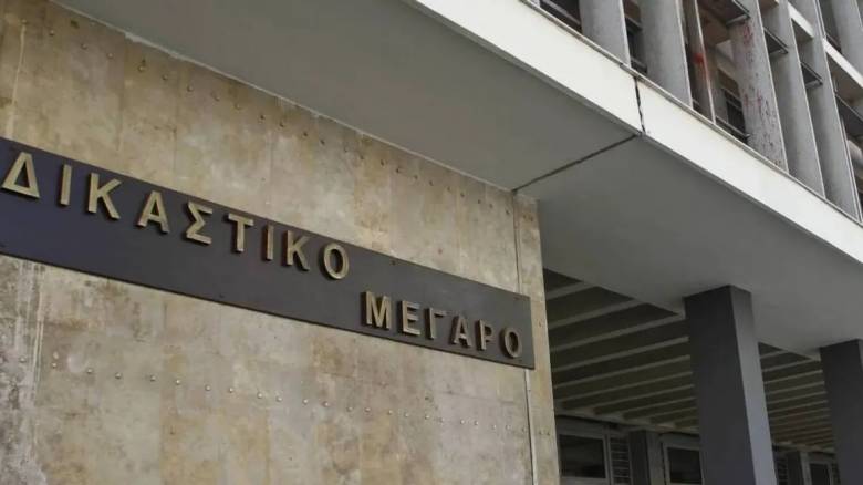 Θεσσαλονίκη: Ανήλικοι χτύπησαν και απείλησαν με σουγιά 15χρονο ενώ τον βιντεοσκοπούσαν