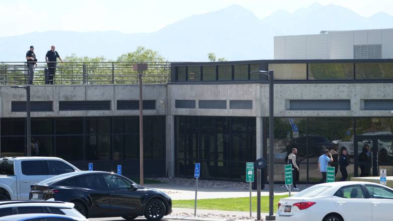 ΗΠΑ: Το DNA που βρέθηκε στο σημείο της δολοφονίας του Τσάρλι Κερκ ανήκει στον ύποπτο λέει το FBI