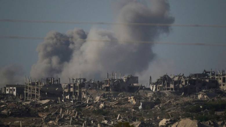 Κόλαση πυρός στη Γάζα: Ανελέητοι βομβαρδισμοί του IDF - Ψάχνουν διαφυγή χιλιάδες Παλαιστίνιοι