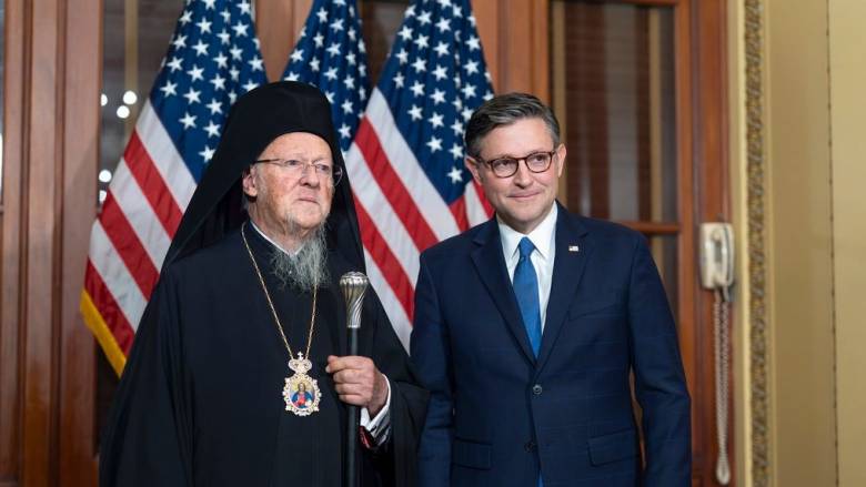 ΗΠΑ: Στο Καπιτώλιο ο Οικουμενικός Πατριάρχης - Τον υποδέχθηκε ο πρόεδρος της Βουλής Μάικ Τζόνσον