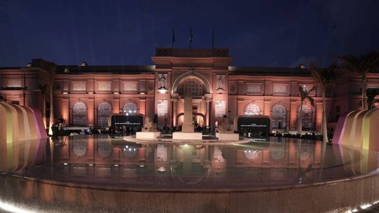 Συναγερμός στην Αίγυπτο για  βραχιόλι ηλικίας 3.000 ετών - Εξαφανίστηκε από Μουσείο