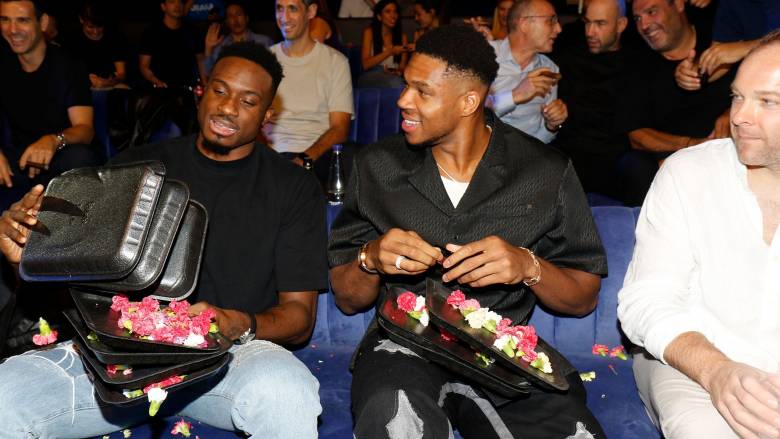 Το επικό βίντεο της Εθνικής μπάσκετ με το «Freed from desire» από το πούλμαν στα μπουζούκια