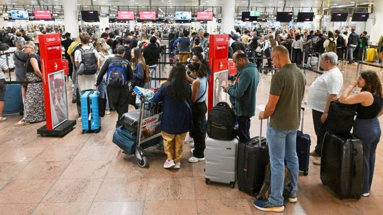 Το αεροδρόμιο των Βρυξελλών ζητεί από τις αεροπορικές να ακυρώσουν το 50% των κυριακάτιων πτήσεων