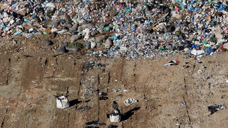 Λασίθι: Φωτιά σε εξέλιξη στον ΧΥΤΑ Αγίου Νικολάου - Επιχειρούν και εναέρια μέσα