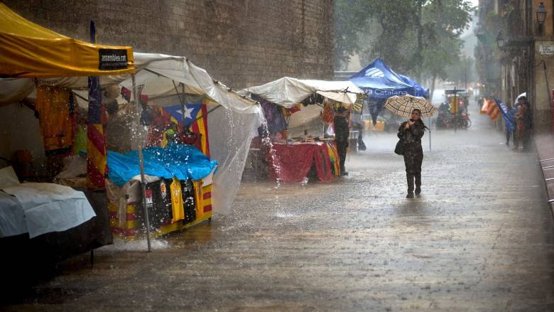 Ένας νεκρός από τις καταρρακτώδεις βροχές στην Ισπανία - Αναζητούνται δύο άτομα