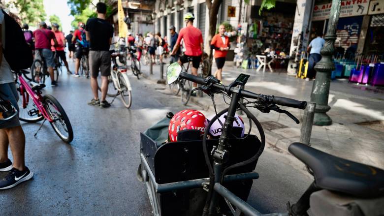 Πάνω από 20.000 άνθρωποι γιόρτασαν την Παγκόσμια Ημέρα Χωρίς Αυτοκίνητο στην οδό Αθηνάς