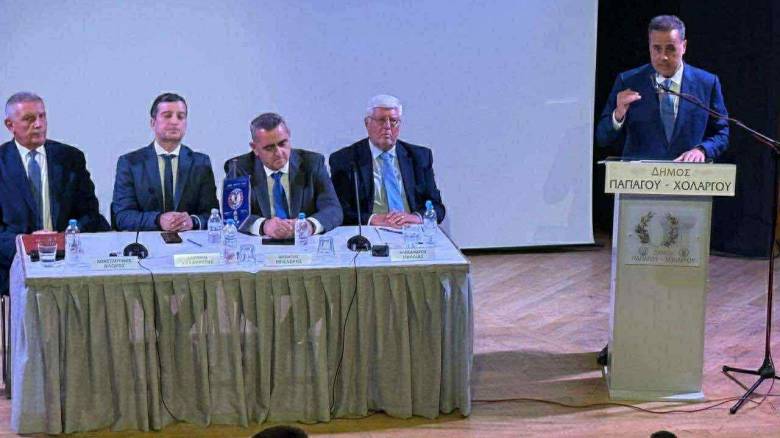 Παπασταύρου κατά Τσίπρα: «Δεν υπάρχει νέος και παλιός παρά μόνο ένας πατριωτισμός»