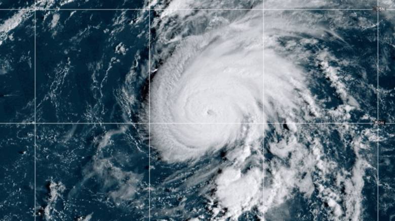 Χονγκ Κονγκ: Σχολεία και επιχειρήσεις κλείνουν εν αναμονή του υπερτυφώνα Ραγκάσα