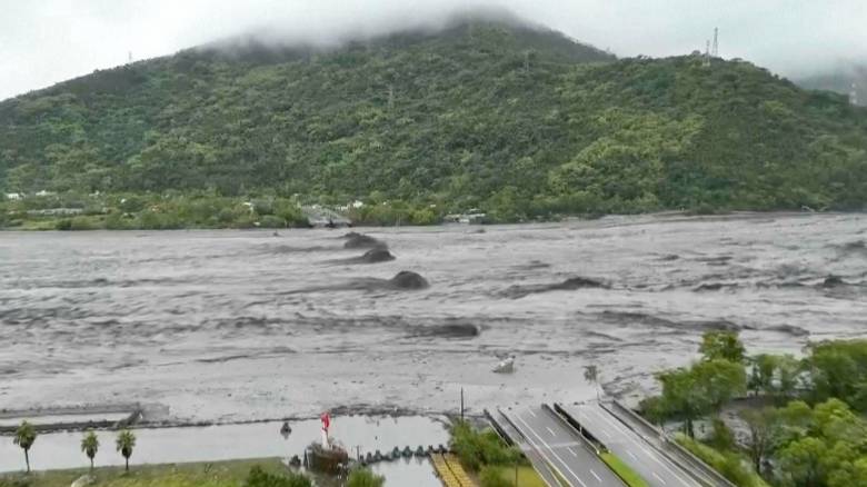 Ταϊβάν: Τουλάχιστον 14 νεκροί και δεκάδες αγνοούμενοι από τον τυφώνα Ραγκάσα