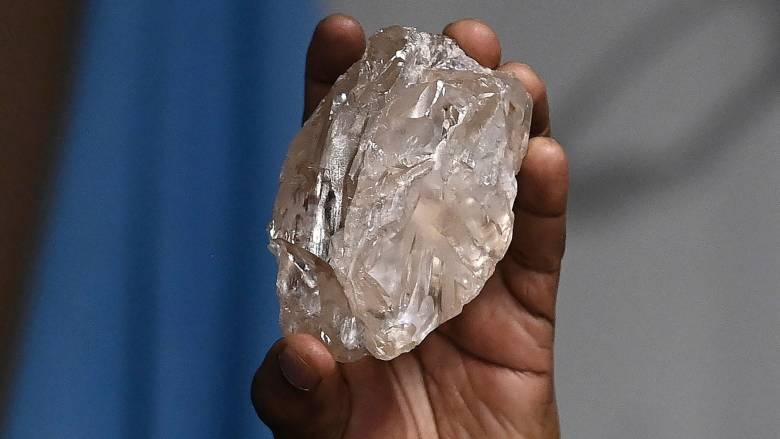 Το δεύτερο μεγαλύτερο διαμάντι του κόσμου περιμένει… να μάθει την τιμή του