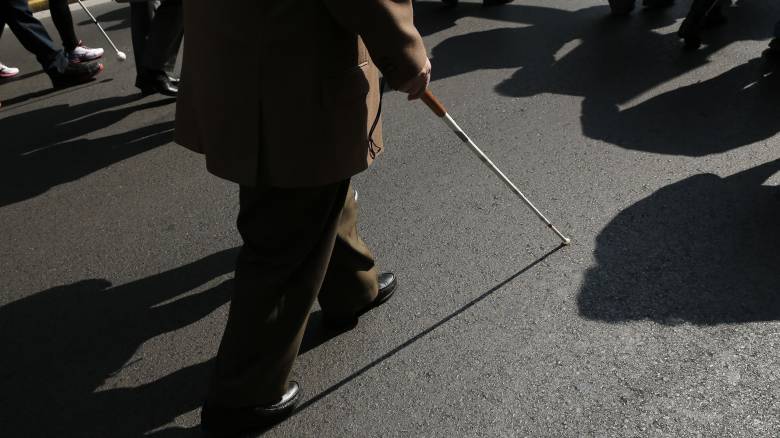 Μηδενική συμμετοχή στις φαρμακευτικές δαπάνες σε άτομα με οπτική αναπηρία - Υπεγράφη η ΚΥΑ