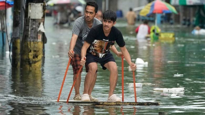 Σαρωτικό το πέρασμα της τροπικής καταιγίδας Μπουαλόι από Φιλιππίνες- 3 νεκροί, χιλιάδες εκτοπισμένοι