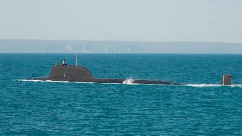 Βλάβη σε ρωσικό υποβρύχιο που μεταφέρει πυρηνικά στη Μεσόγειο - Κίνδυνος να εκραγεί