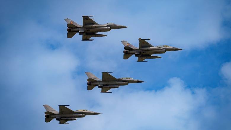 Κλειστός ο εναέριος χώρος της Πολωνίας - Απογειώθηκαν πολωνικά και νατοϊκά αεροσκάφη