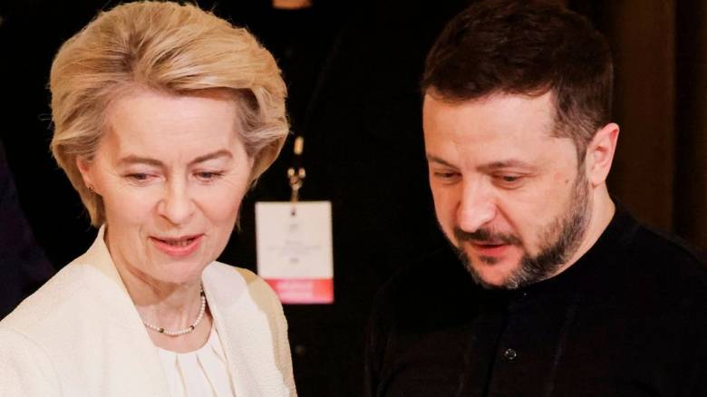 Κρεμλίνο κατά Ζελένσκι: «Το παίζει γενναίος στρατιώτης στους "κουβαλητές" Ευρωπαίους»