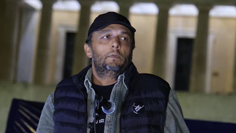 Πάνος Ρούτσι: Συνεχίζει την απεργία πείνας - Κωνσταντοπούλου: «Δεν ικανοποιήθηκαν τα αιτήματά του»