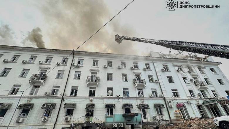 Ουκρανία: Σφοδρός ημερήσιος βομβαρδισμός της πόλης Ντνίπρο απο ρωσικά drones και πυραύλους