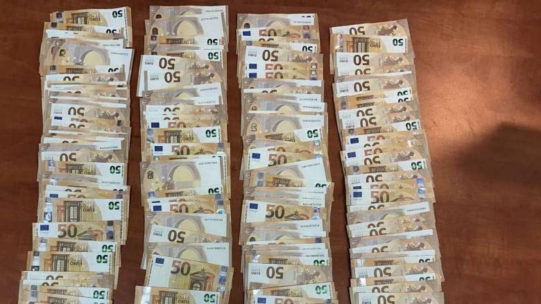 Χίος: Σύλληψη 2 ατόμων για απάτη σε ηλικιωμένο – Παρίσταναν τον γιατρό και απέσπασαν 9.000 ευρώ