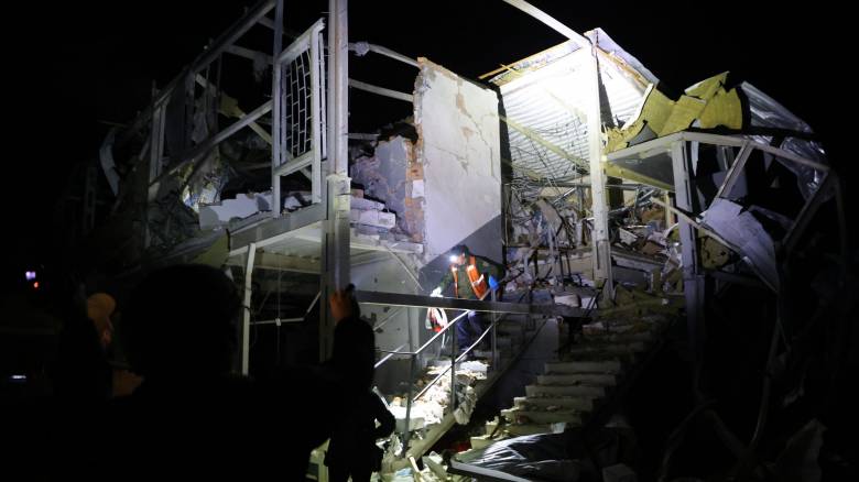 Μία ολόκληρη οικογένεια σκοτώθηκε στην Ουκρανία μετά από «χτύπημα» ρωσικού drone στο σπίτι της