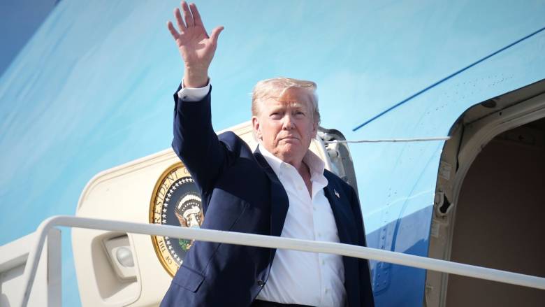 ΗΠΑ: Η κυβέρνηση σκέφτεται να κόψει νόμισμα με τη μορφή του προέδρου Τραμπ