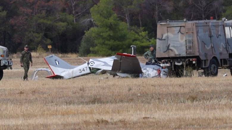 Τα δύο σενάρια για το ατύχημα με αεροσκάφος της Πολεμικής Αεροπορίας στο Τατόι