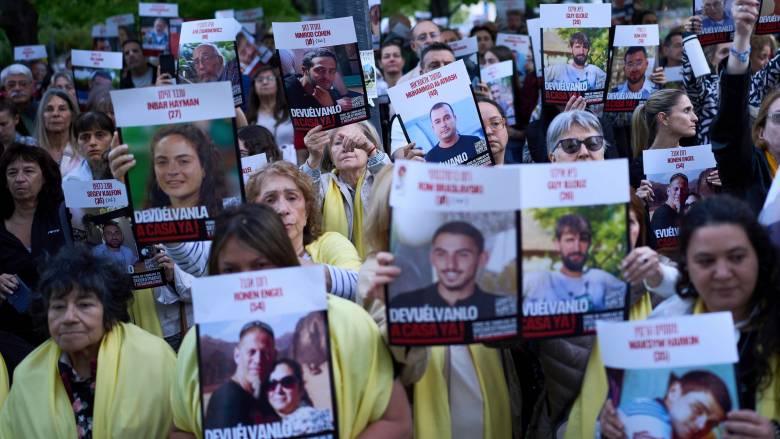 Μεγάλη στιγμή για την ειρήνη, μικρό καλάθι για το μέλλον