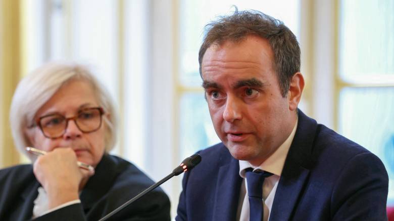 Λεκορνί: «Αποστολή της νέας κυβέρνησης να ξεπεράσει την πολιτική κρίση»