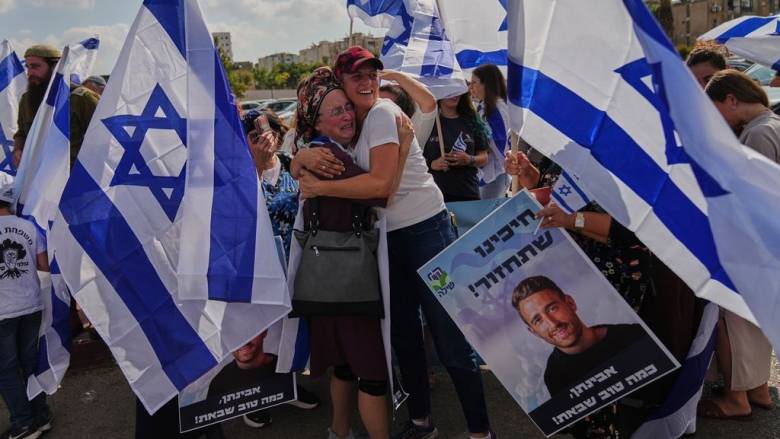 Παραδόθηκαν στη Χαμάς οι πρώτες σοροί Παλαιστινίων