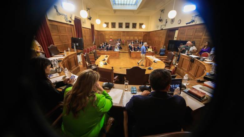 Κουρμέντζα - ΟΠΕΚΕΠΕ: Με εντολή Τυχεροπούλου πληρώθηκαν τα δεσμευμένα ΑΦΜ μεταξύ αυτών και του Φραπέ