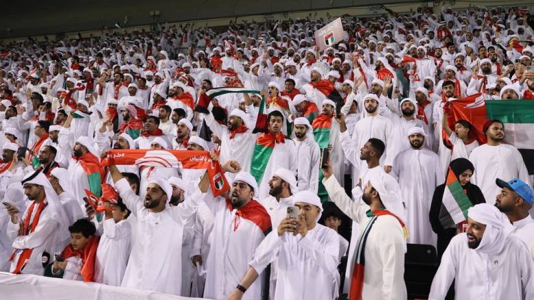 Άγριο ξύλο ανάμεσα σε παίκτες και οπαδούς στο Κατάρ - Ηνωμένα Αραβικά Εμιράτα