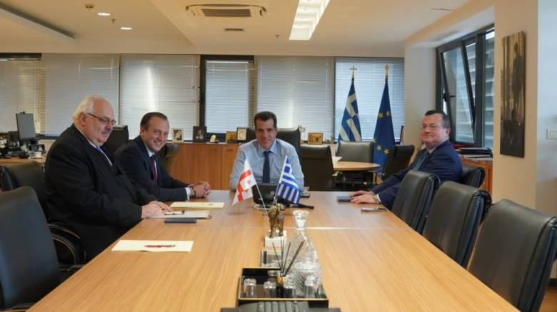 Συνάντηση Πλεύρη με τον πρέσβη της Γεωργίας - Τι συζητήθηκε