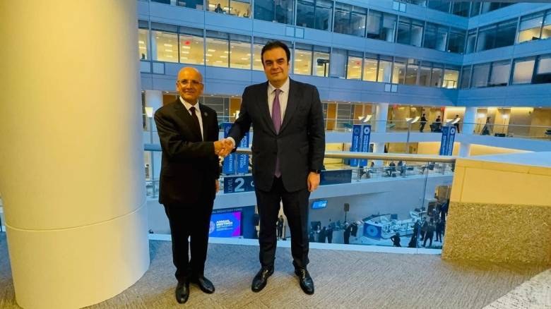 Συνάντηση Πιερρακάκη με τον Τούρκο ομόλογό του για την ενίσχυση της οικονομικής συνεργασίας