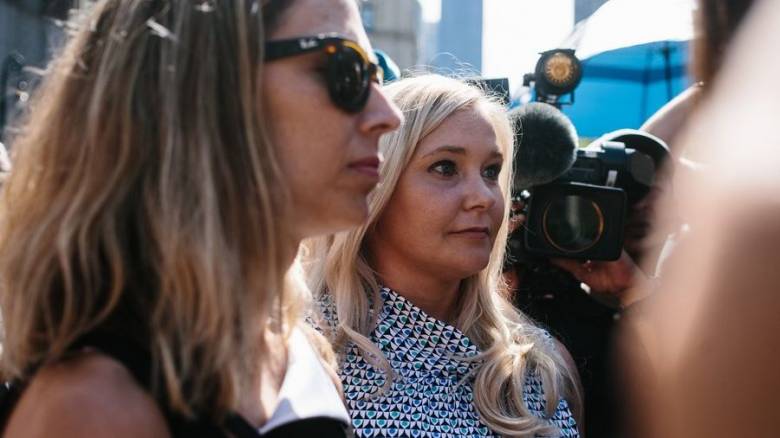 «Τα κορίτσια που στρατολόγησα θα με στοιχειώνουν»: Όσα αποκαλύπτει για το σκάνδαλο Έπσταϊν η Τζούφρε