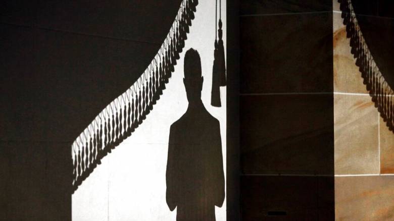 Μπερλουσκόνι, Ολάντ, Κένεντι και… Θάτσερ: Τα ερωτικά σκάνδαλα πίσω από τους πολιτικούς