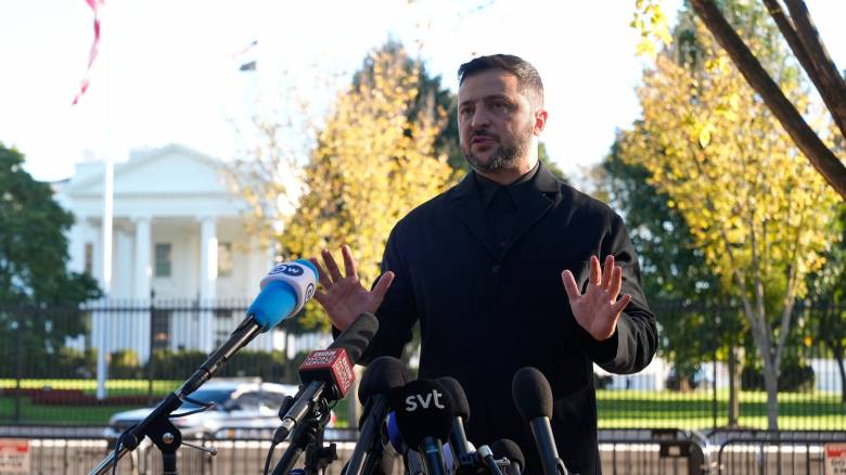 Ζελένσκι: Ο Πούτιν φοβάται ότι οι ΗΠΑ θα δώσουν Tomahawk στην Ουκρανία - Γιατί δηλώνει ρεαλιστής