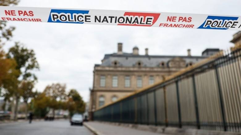 «Αποτύχαμε» - Η παραδοχή του Γάλλου υπουργού Δικαιοσύνης για τη ληστεία στο Λούβρο