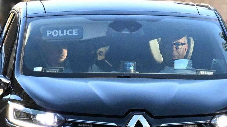 Γαλλία - Υπουργός για τα μέτρα ασφαλείας Σαρκοζί: «Επιβάλλονται λόγω θέσης και απειλών»